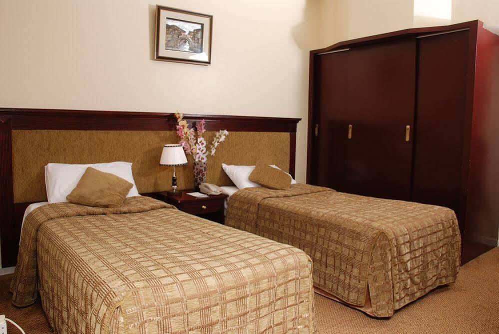 Al Bustan Flats Hotell Sharjah Eksteriør bilde